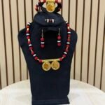 طقم جنيهات مع قصيص